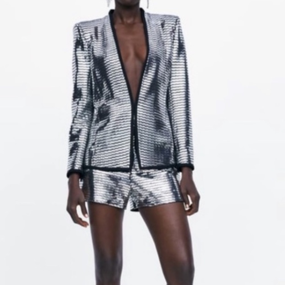 ZARA Silver Sequin Blazer XS SOLD OUT